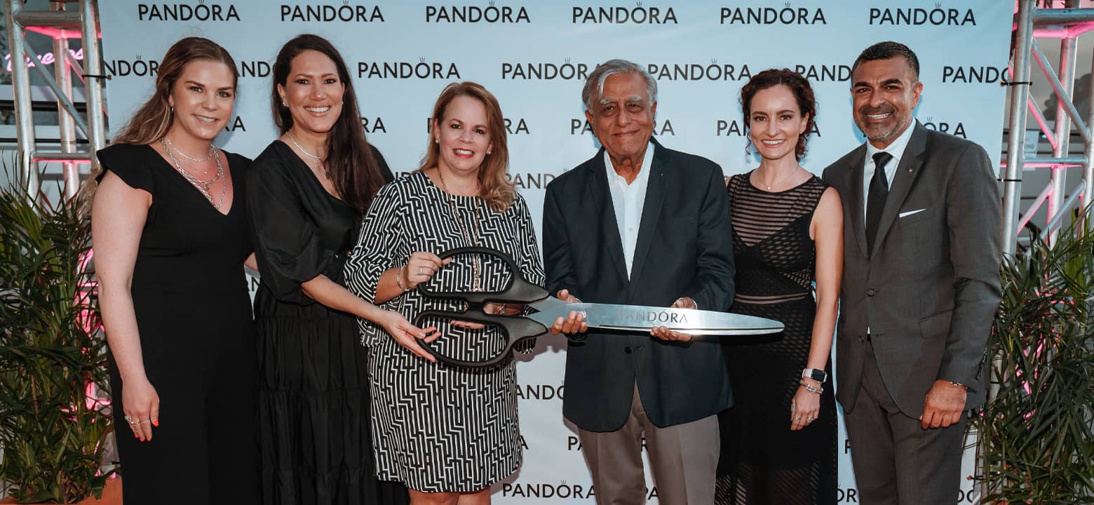 Official opening of Pandora at The Shops at Ling & Sons with Aruban Prime Minister Evelyn Wever-Croes, Ram Nandwani and Ravee Nandwani