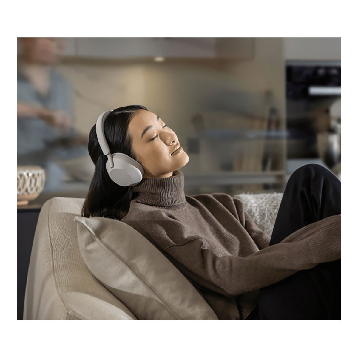 Sony - WH-1000XM5 Wireless Noise Canceling Headphone, White