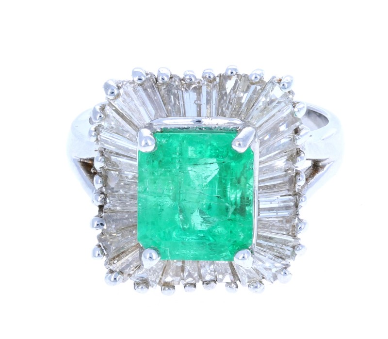 Emerald-Cut Emerald and Baguette Diamond Ring 14 KT