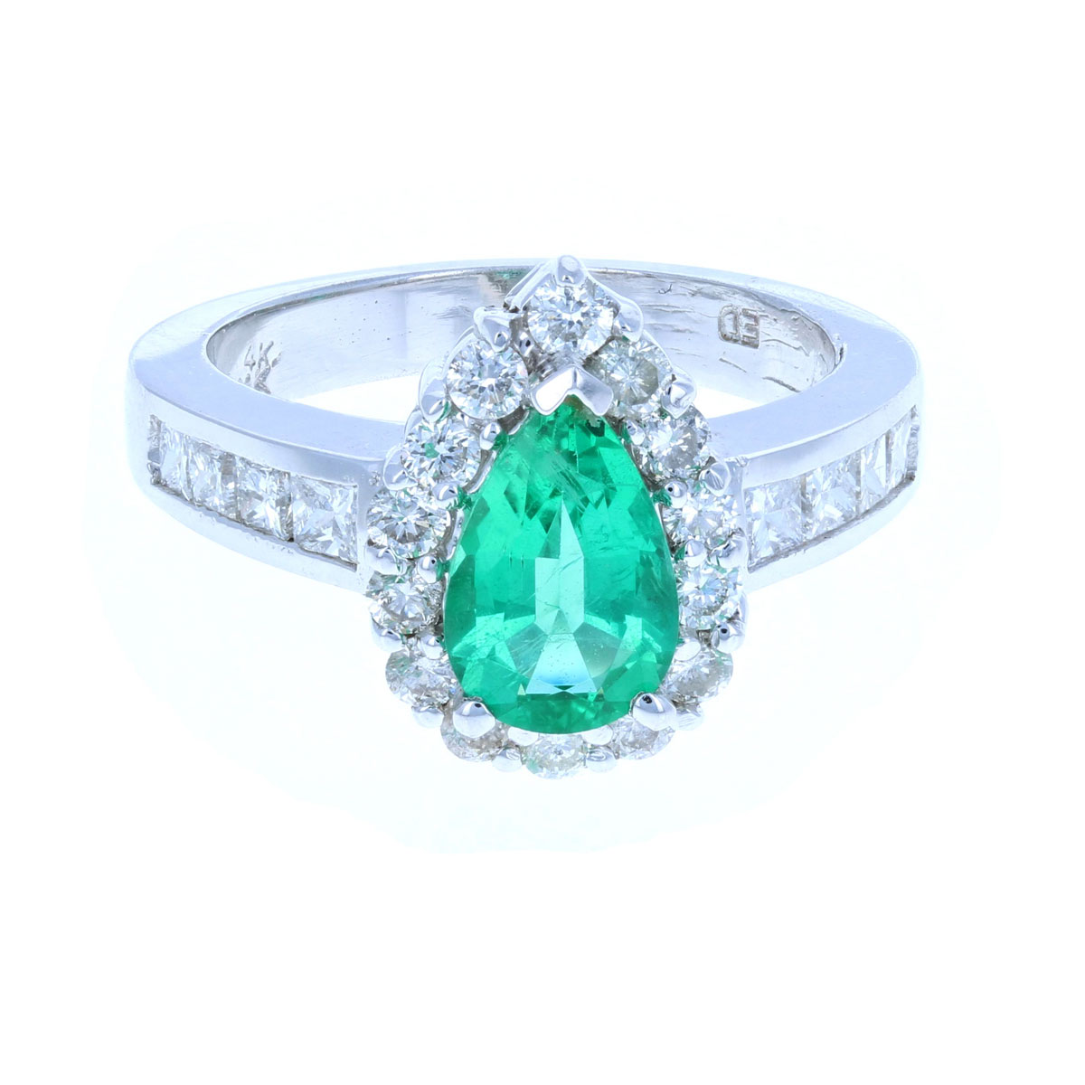 Classic Emerald & Diamond Ring 14 KT