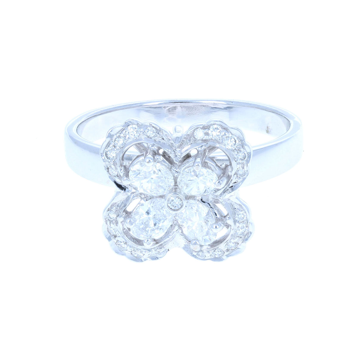 Flower Diamond Ring 18KT