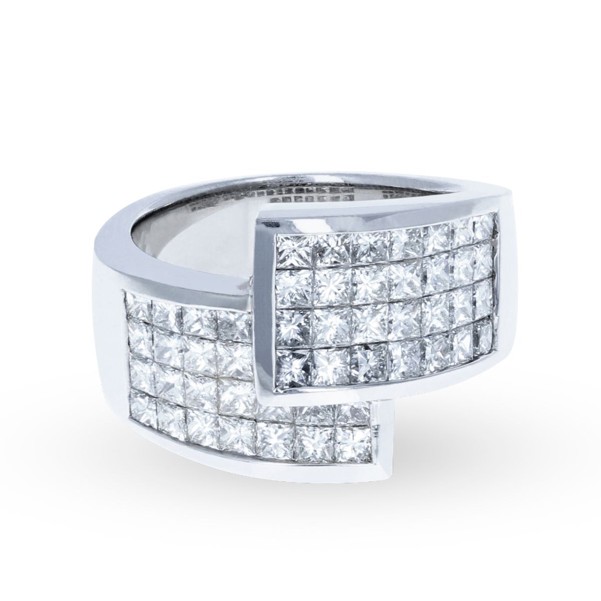 Platinum Princess Cut Diamond Ring 18KT