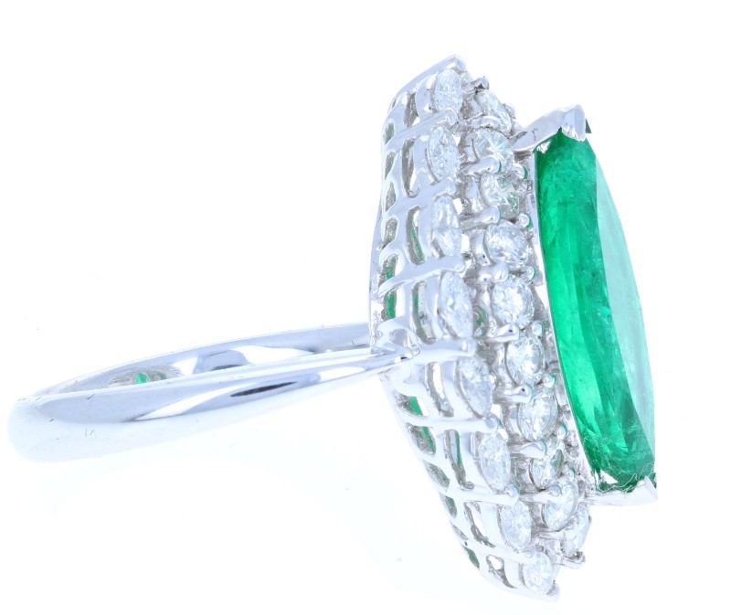Marquise Emerald & Diamond Ring 18KT