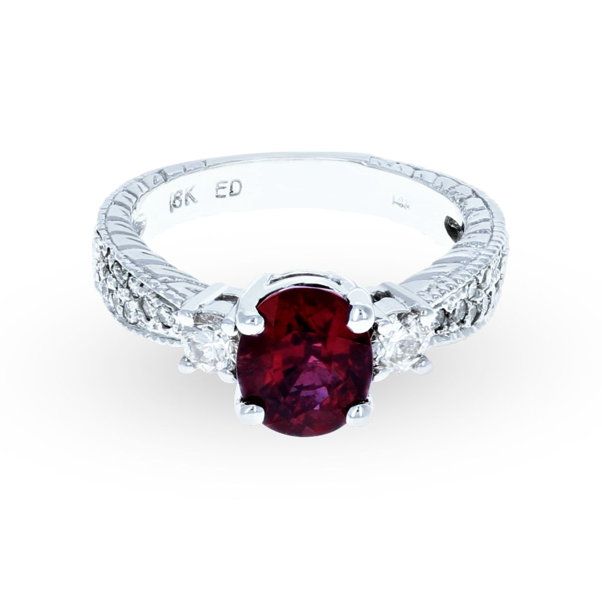 Classic Oval Ruby Diamond Ring 18KT