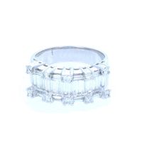 Baguette and Round Diamond Ring 18KT