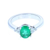 Oval Emerald & Trillion-Cut Diamond Ring 18KT
