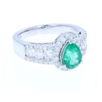 Pear-Shape Emerald & Diamond Ring 18KT